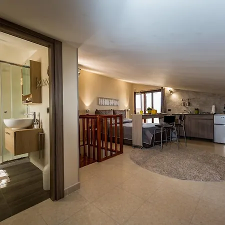 Jolie Villa *
